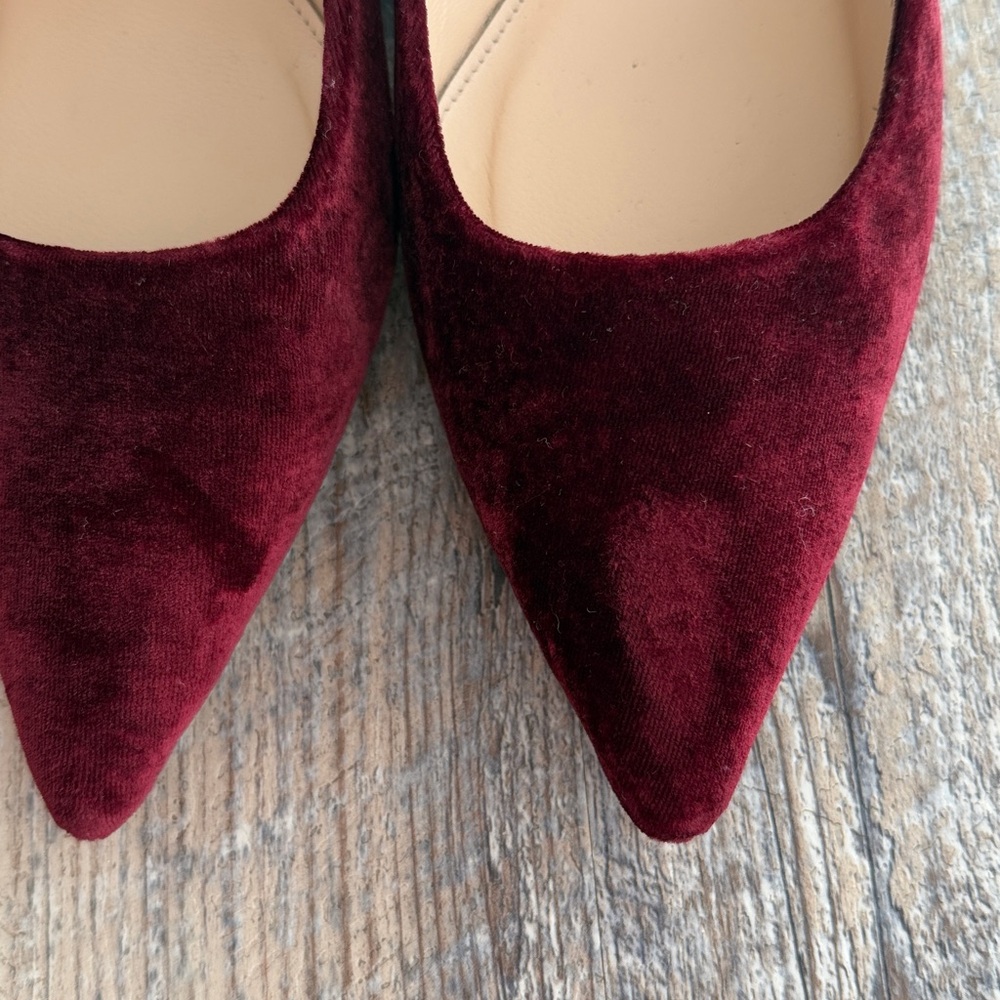 J.Crew women’s US 9.5 burgundy velvet block heel pumps point toe Italy made - Picture 9 of 16